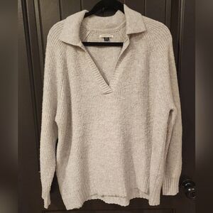 Womens American Eagle V-Neck Sweater, Size M